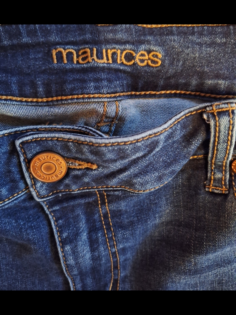 Maurices Distressed Crop Jeans. Sz 18 - Picture 3 of 4